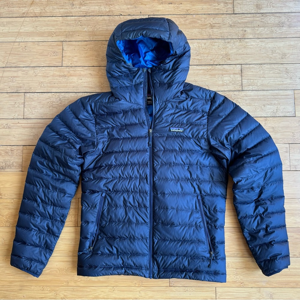 Men’s Patagonia Size Small Down Sweater Hoody Navy Blue
